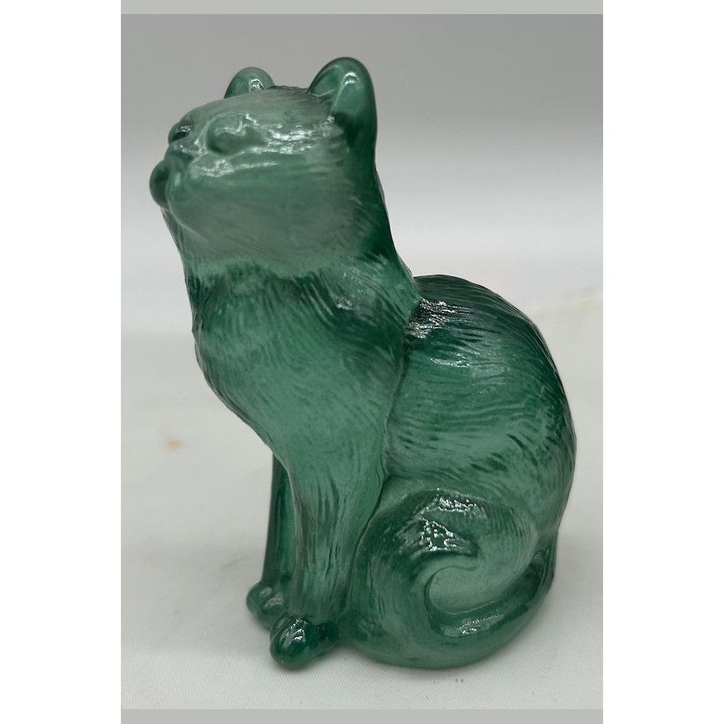 3" Solid Glass Sitting Kitten