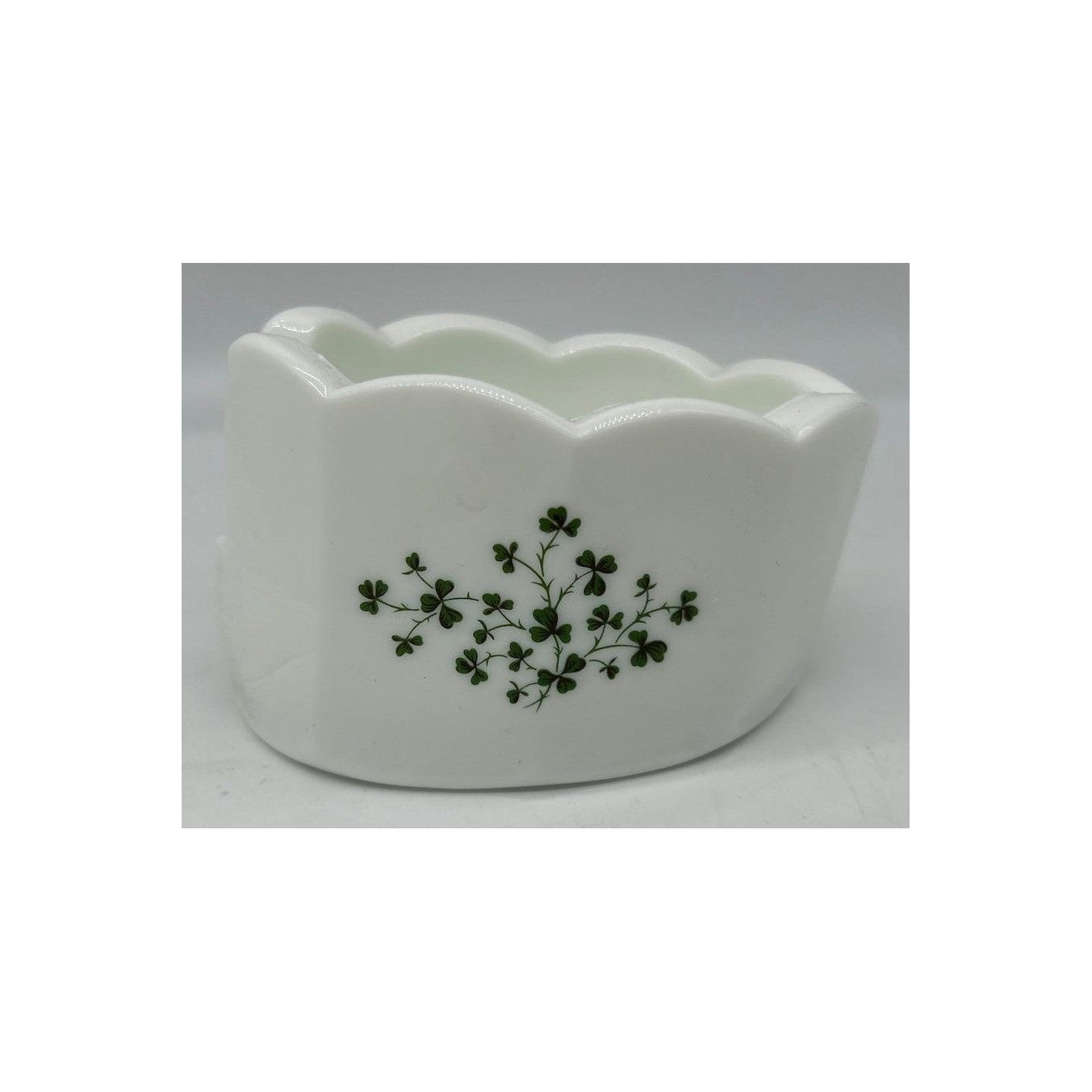 Scalloped Mule Shoe Spoon Rest