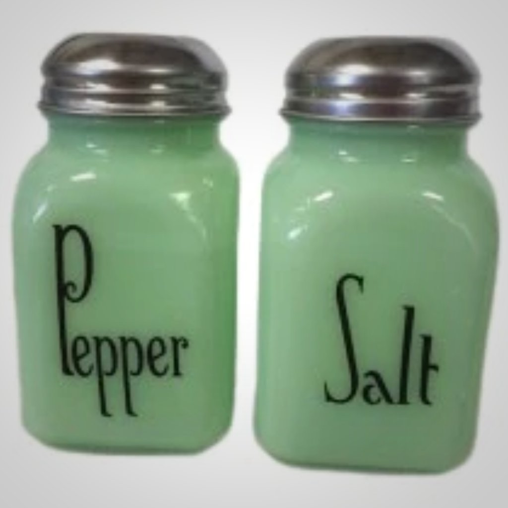 Salt & Pepper Shaker with Monogram - Mosser Glass
