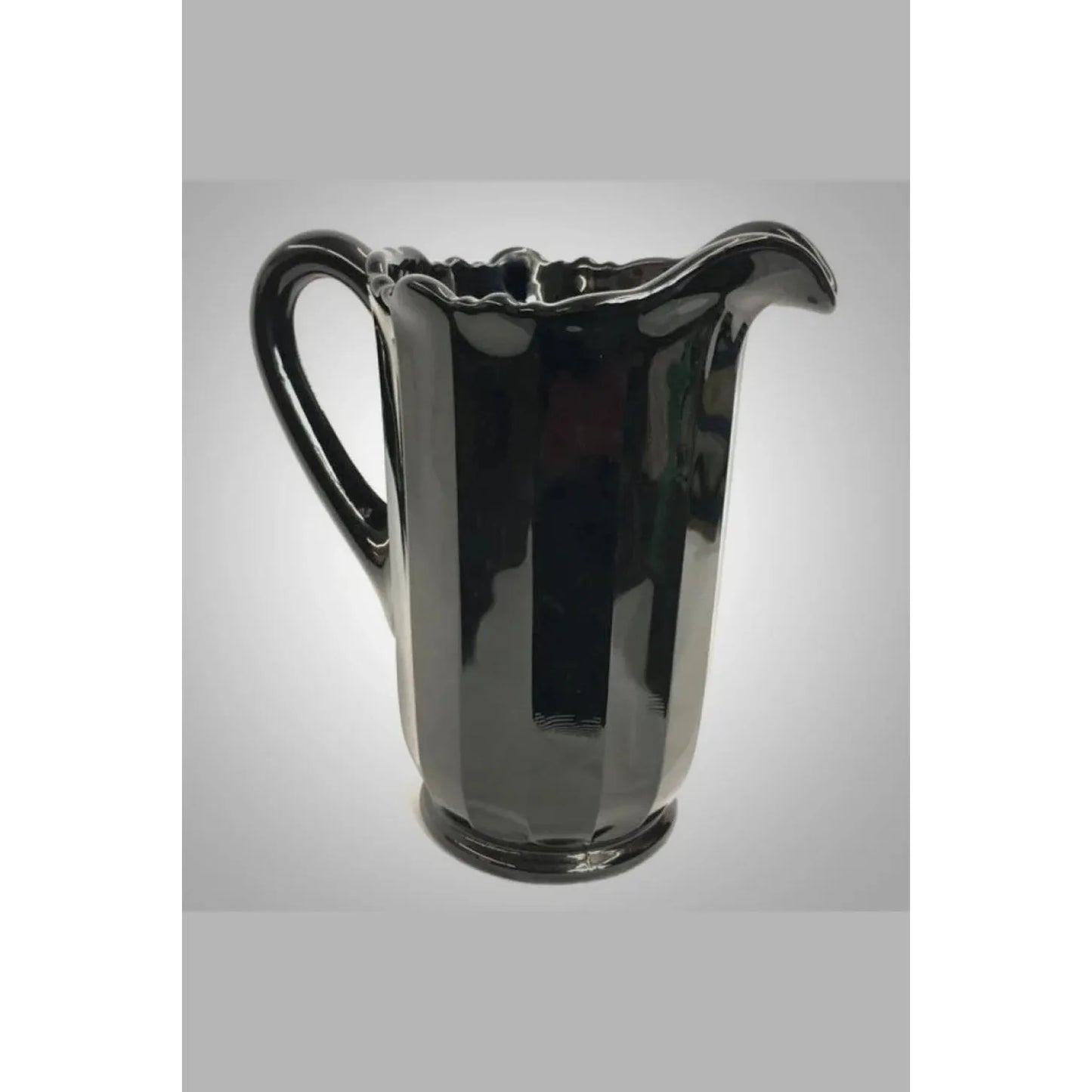 Panel Pitcher