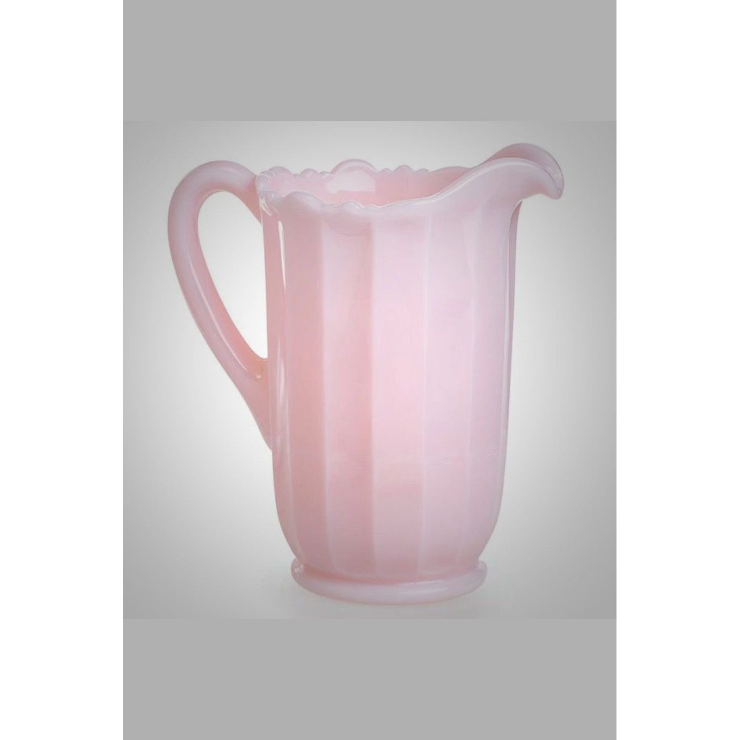 Panel Pitcher