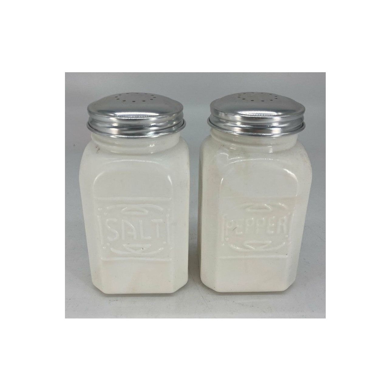 Embossed Salt & Pepper