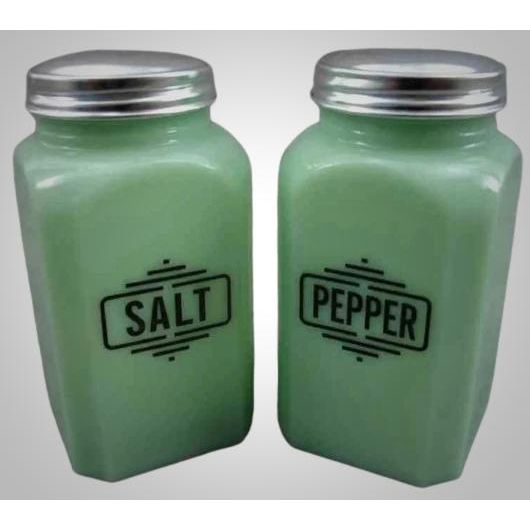 Range Tall Sqaure Salt & Pepper Shaker