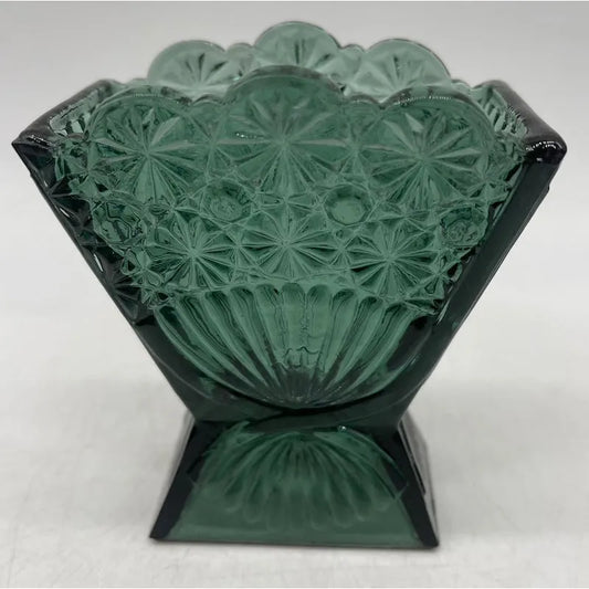 Daisy & Button Fan Vase