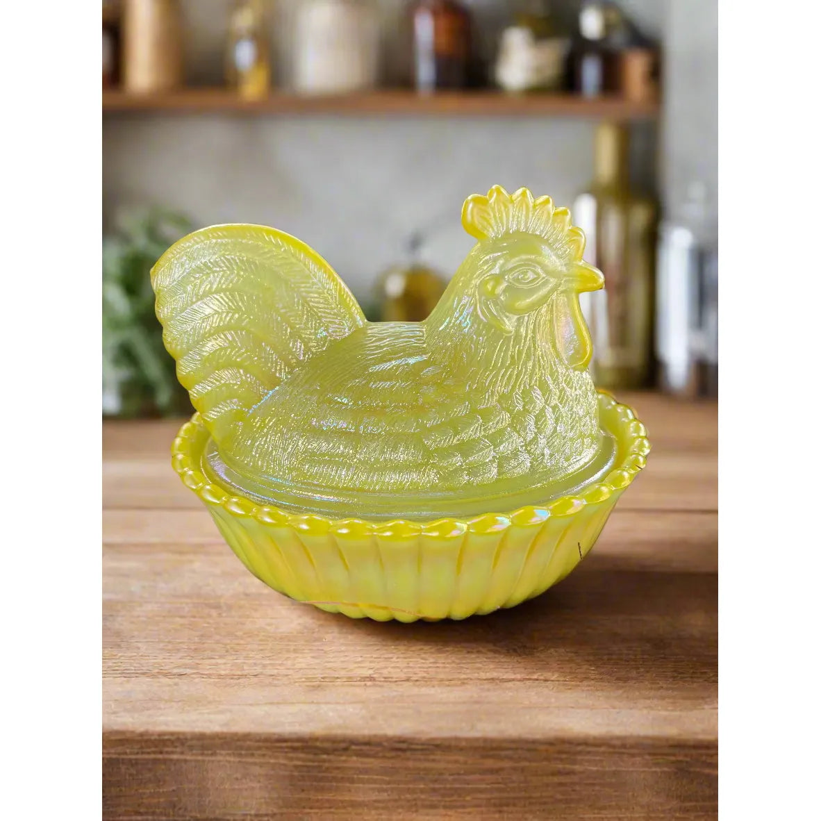 Covered Rooster on Ribbed Nest with Split Tail
