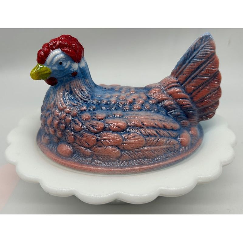 Covered Chicken Dish with Split Tail on Wide Rim Base