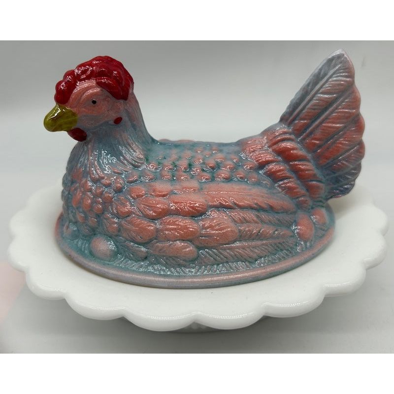 Covered Chicken Dish with Split Tail on Wide Rim Base