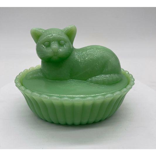 Covered Cat on Ribbed Base