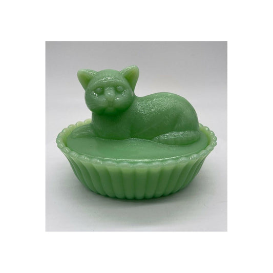 Covered Cat on Ribbed Base