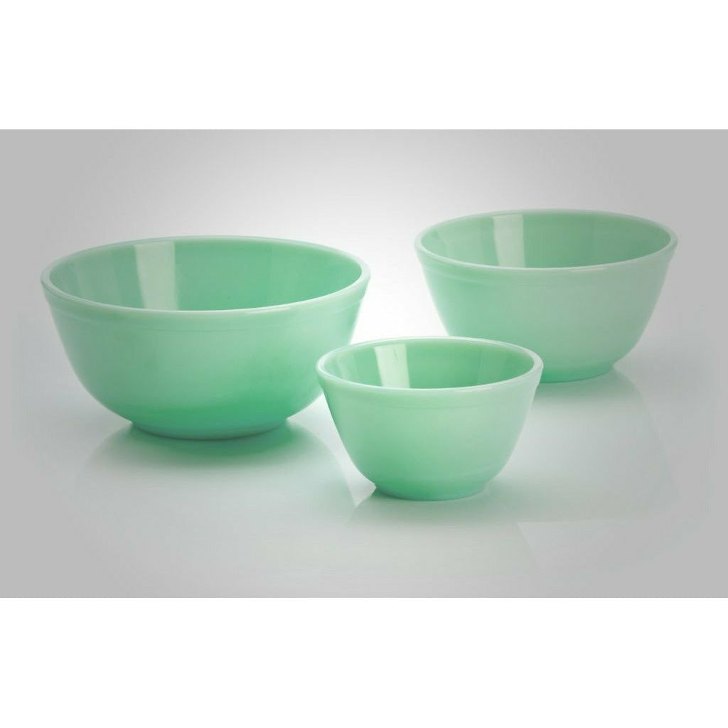 Jade Green Milk Glass Set of 4 Fire King Jadiete Mixing Bowls