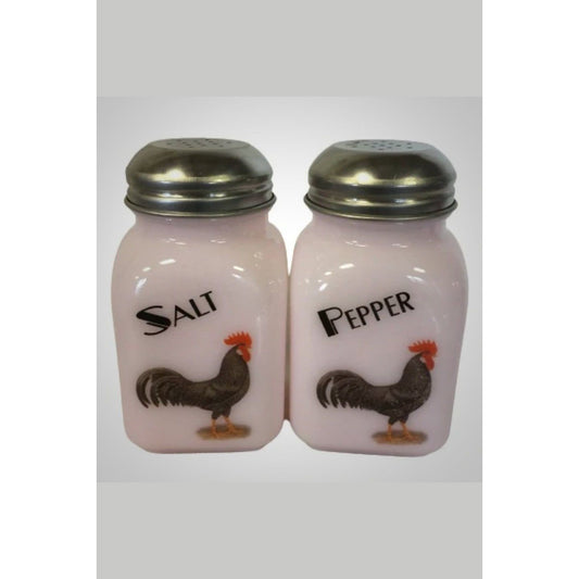 Stove Top Salt & Pepper Shakers Decorated w/Chicken & Roosters