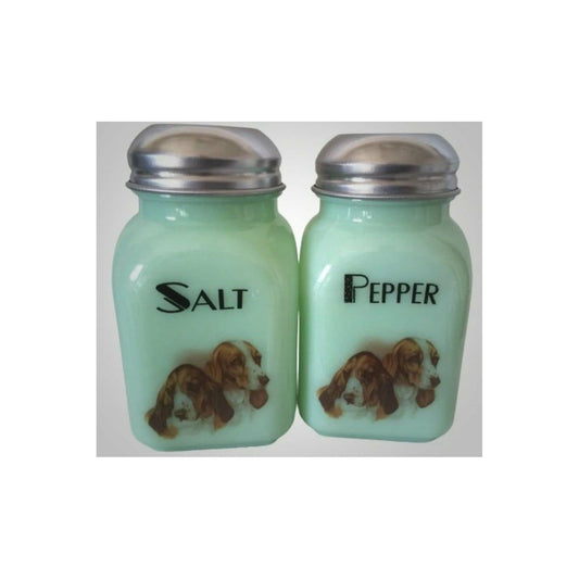 Stove Top Salt & Pepper Shakers Decorated w/Animals