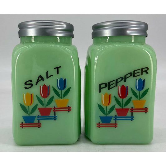 Arch Salt & Pepper Shakers